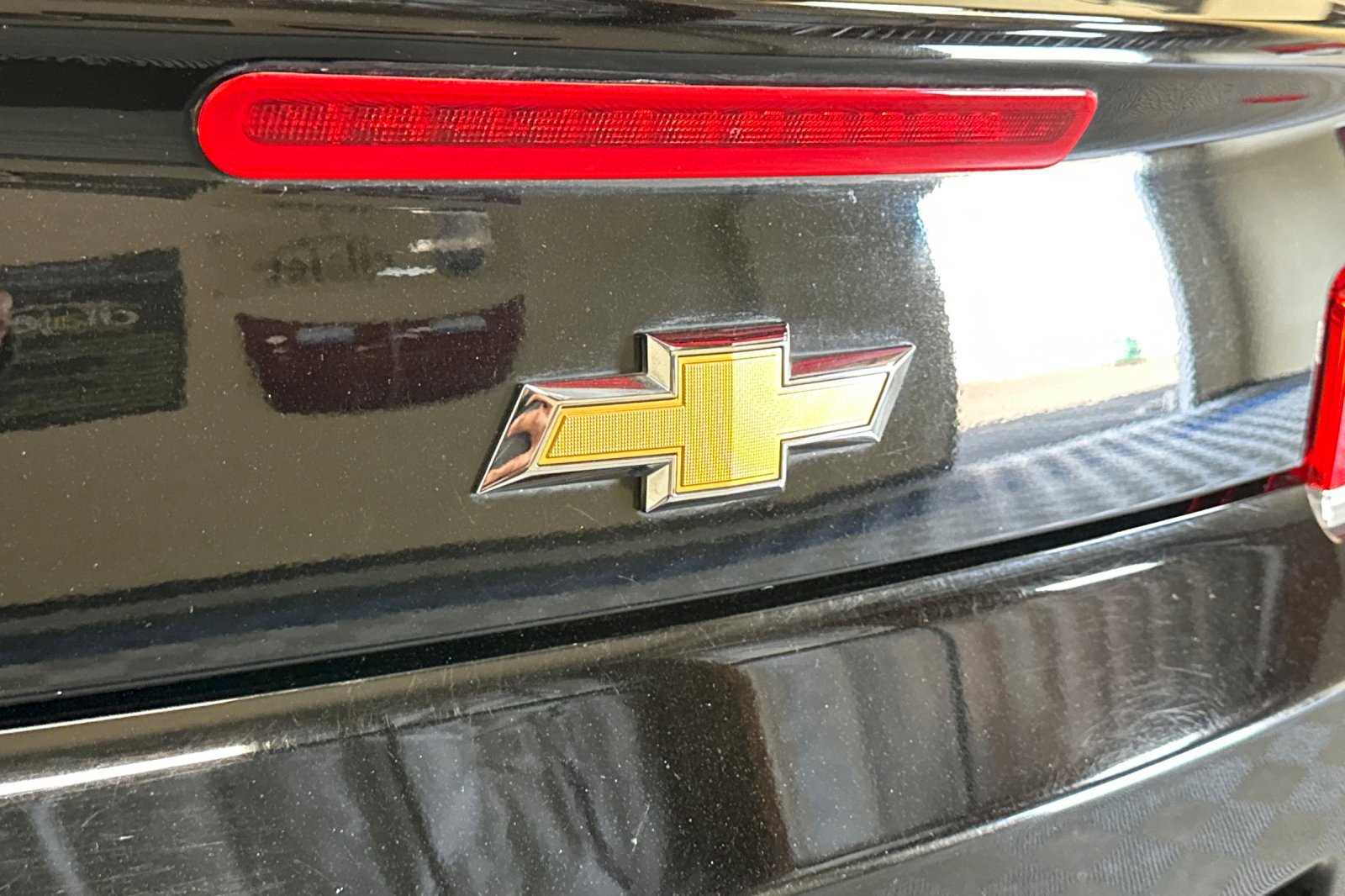 Used 2015 Chevrolet Camaro LT image 46