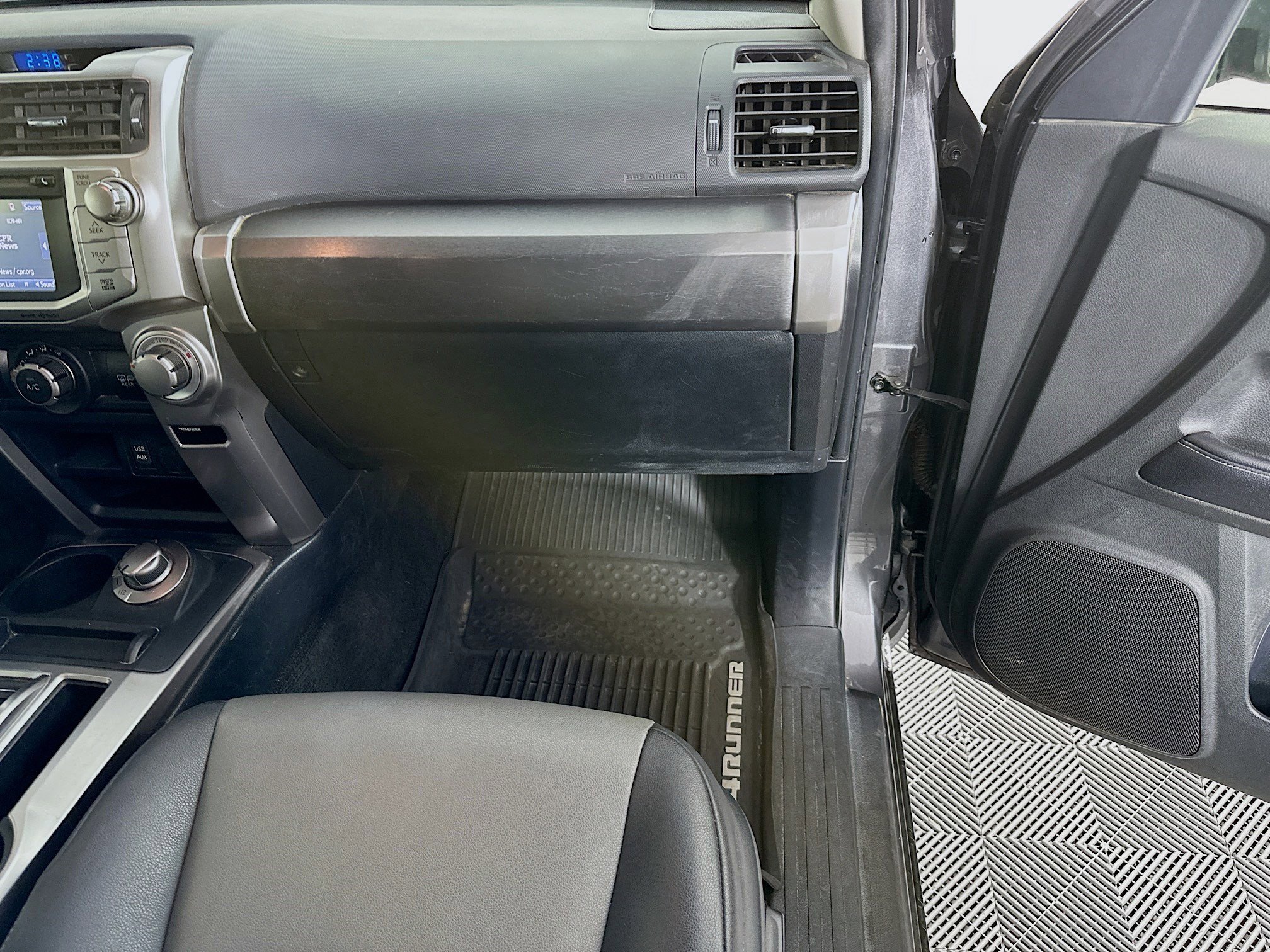 Used 2019 Toyota 4Runner SR5 image 33