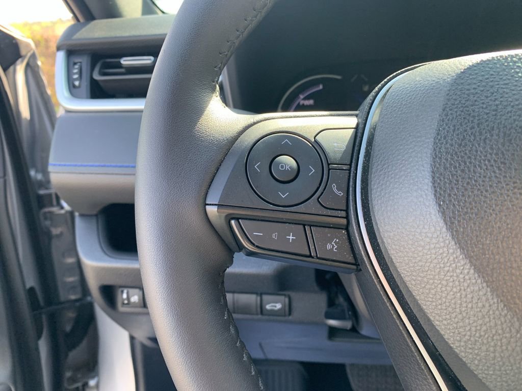 Used 2024 Toyota RAV4 XSE w/ Weather Package AWD/4WD image 29