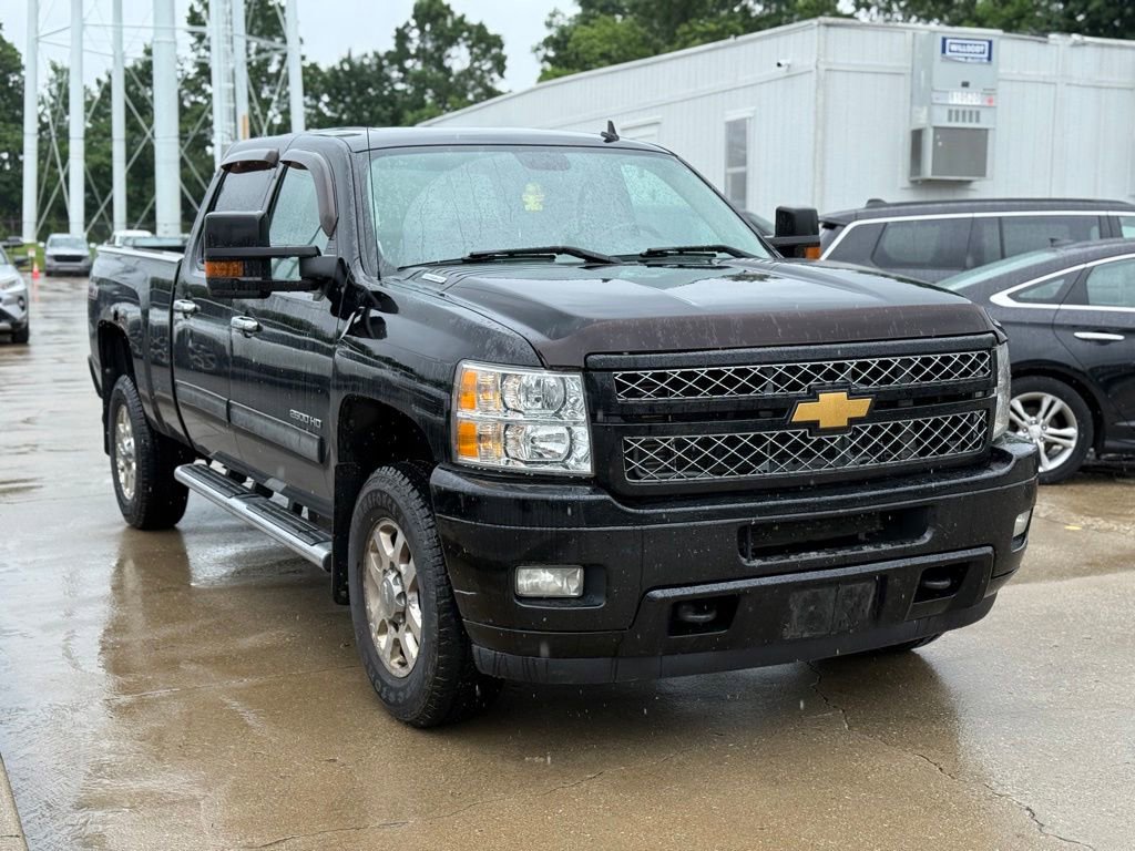 Used 2012 Chevrolet Silverado 2500 LTZ w/ LTZ Plus Package AWD/4WD image 4
