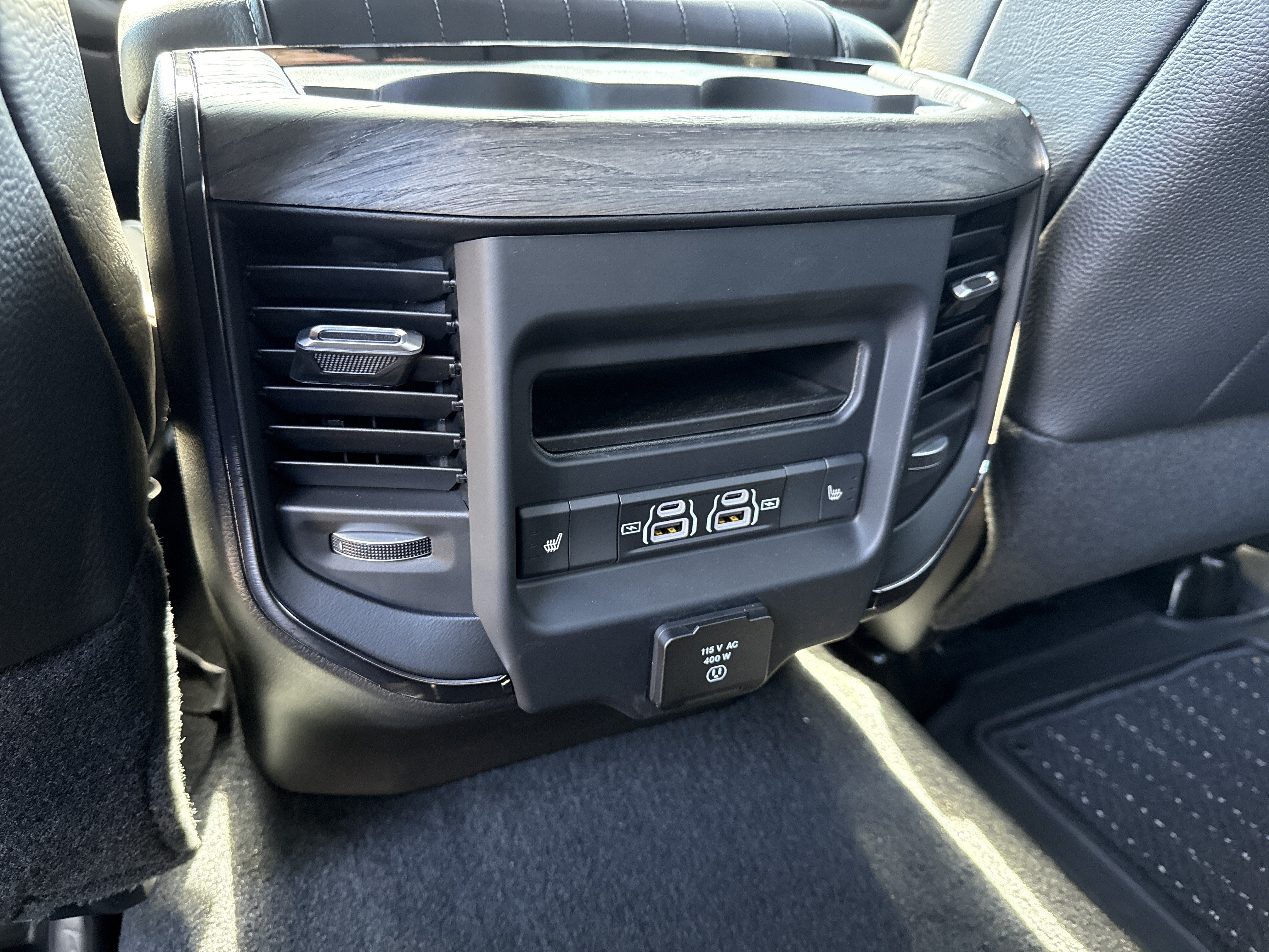New 2026 RAM 2500 Limited AWD/4WD image 22