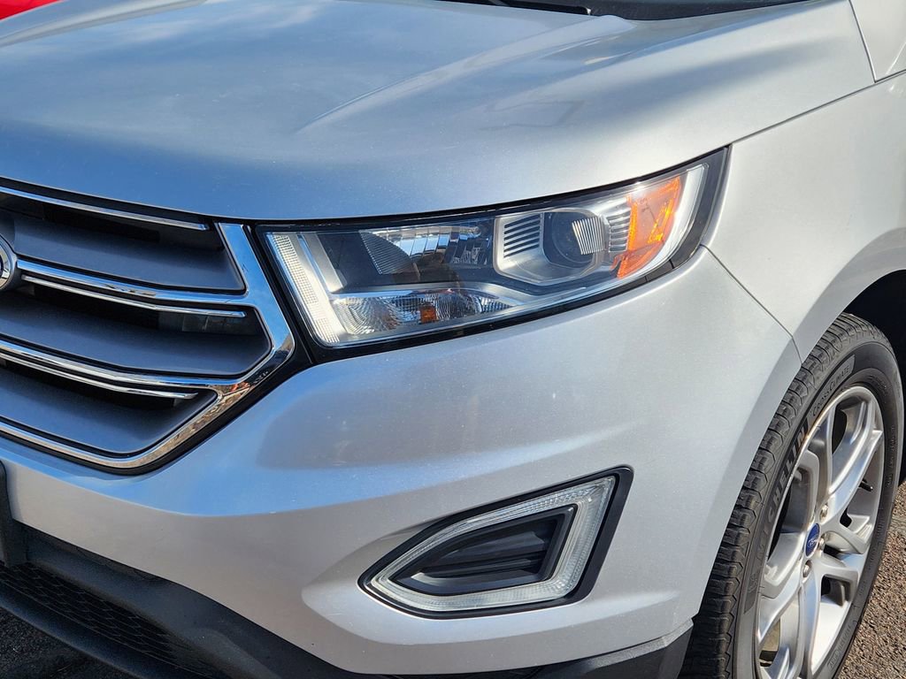 Used 2015 Ford Edge Titanium w/ Technology Package AWD/4WD image 9