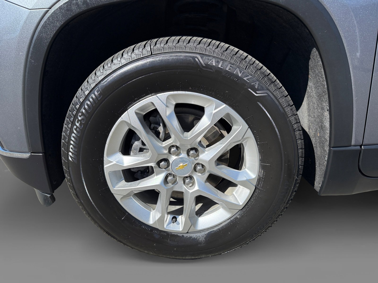 Used 2020 Chevrolet Traverse LT w/ LPO, Cargo Package image 9