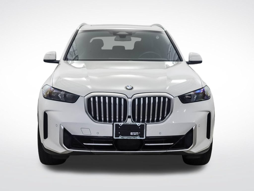 Used 2024 BMW X5 xDrive40i AWD/4WD image 8