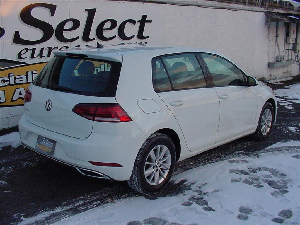 Used 2019 Volkswagen Golf S image 9