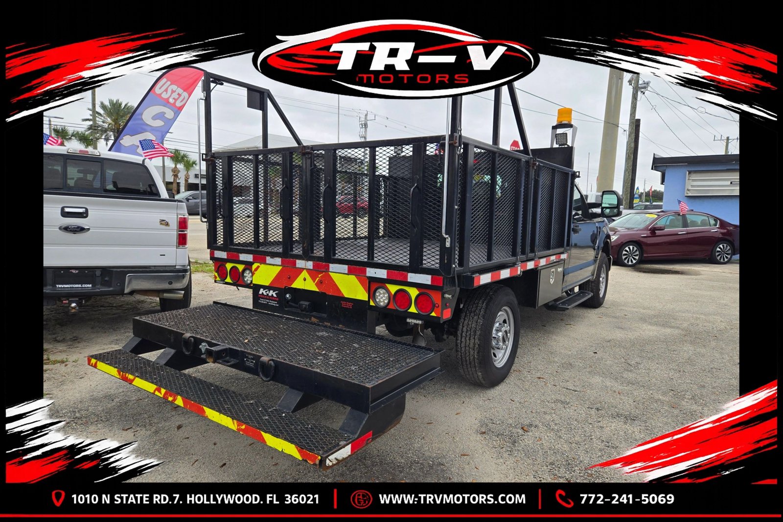 Used 2022 Ford F250 XL w/ Power Equipment Group RWD image 5