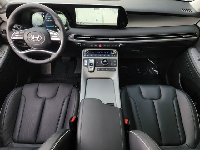 Used 2025 Hyundai Palisade SEL FWD image 19