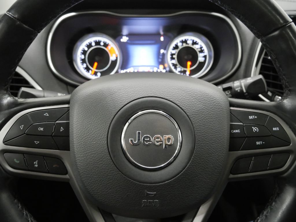 Used 2020 Jeep Cherokee Limited AWD/4WD image 17