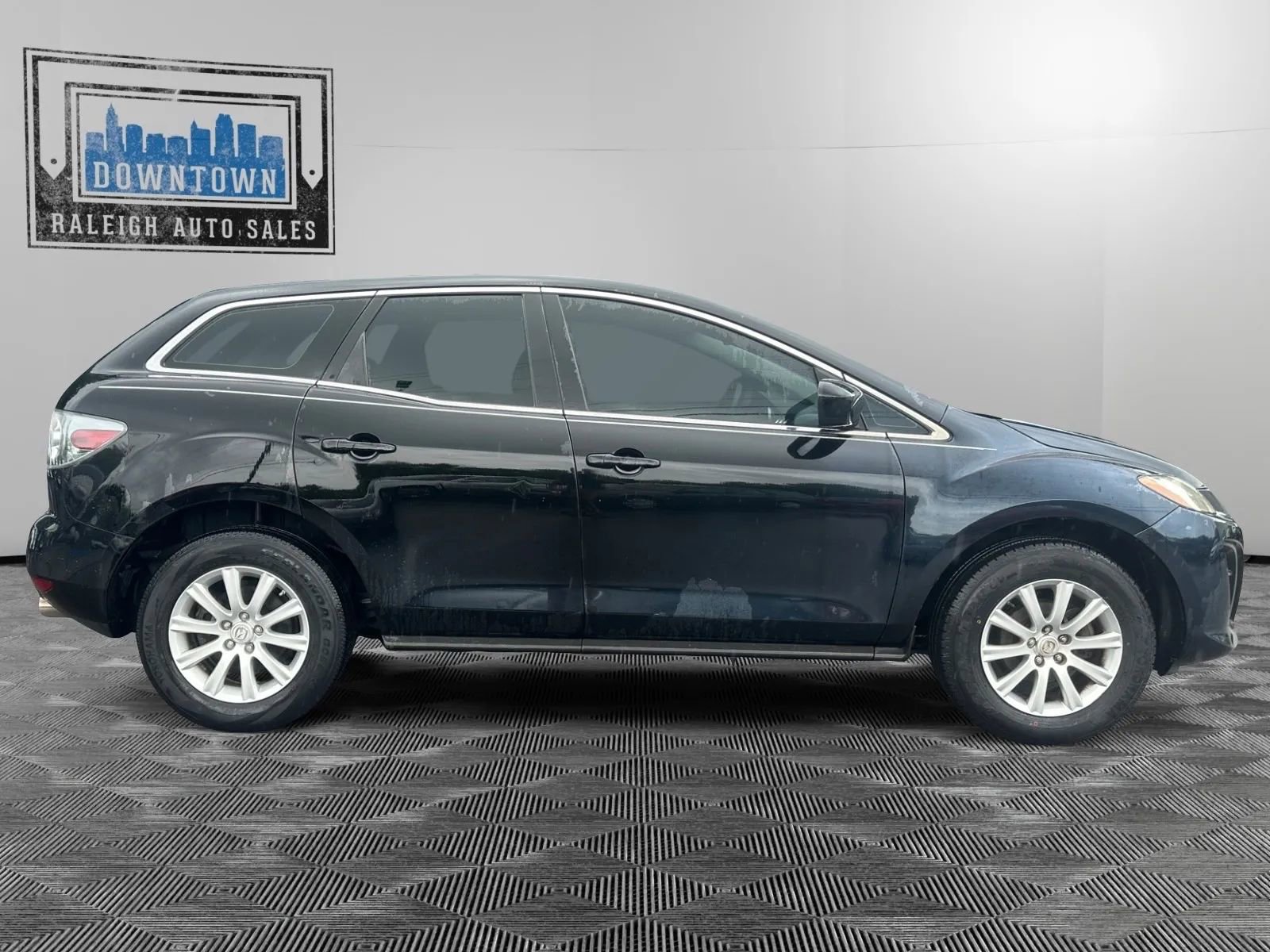 Used 2010 MAZDA CX-7 i SV FWD image 5