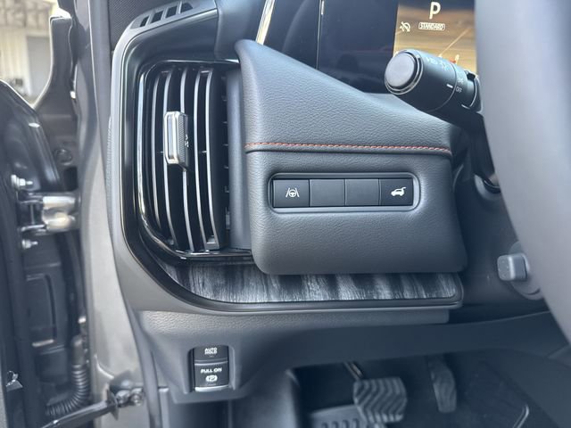 New 2026 Nissan Armada PRO-4X image 27