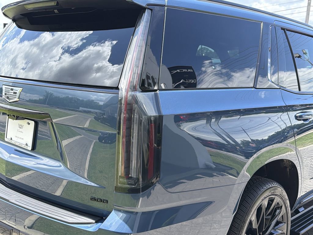 New 2026 Cadillac Escalade Platinum Sport w/ LPO, ONYX Package AWD/4WD image 8