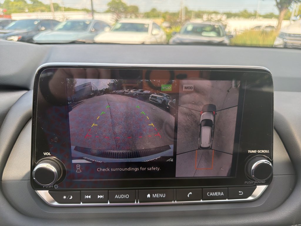 Used 2026 Nissan Rogue Dark Armor FWD image 21