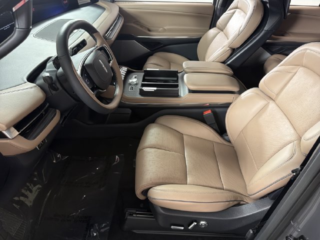 New 2027 Lincoln Navigator L Black Label AWD/4WD image 15