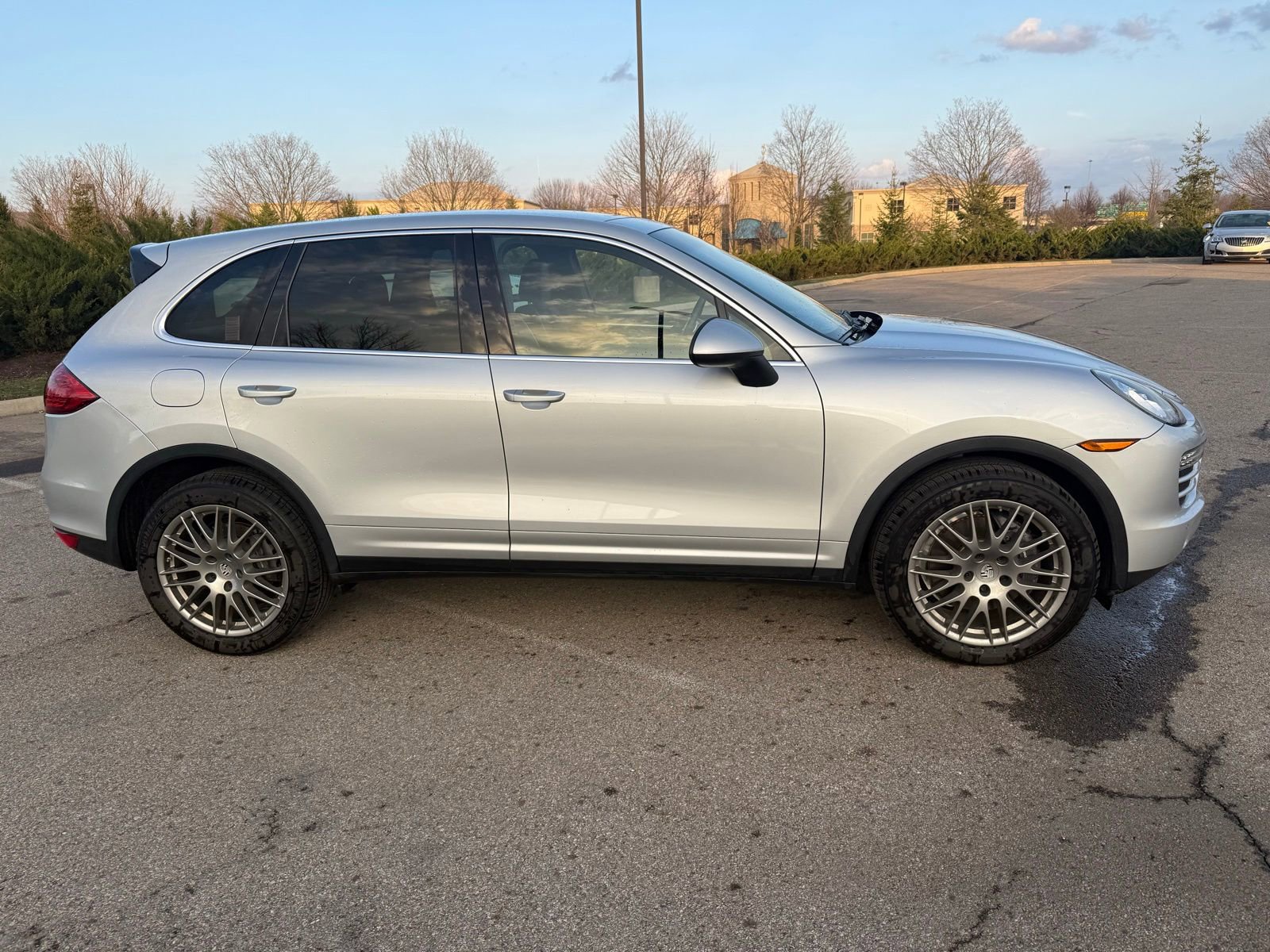 Used 2013 Porsche Cayenne image 4