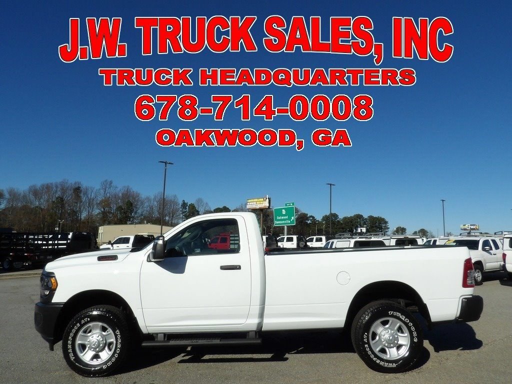 Used 2024 RAM 2500 Tradesman w/ Protection Group AWD/4WD image 2