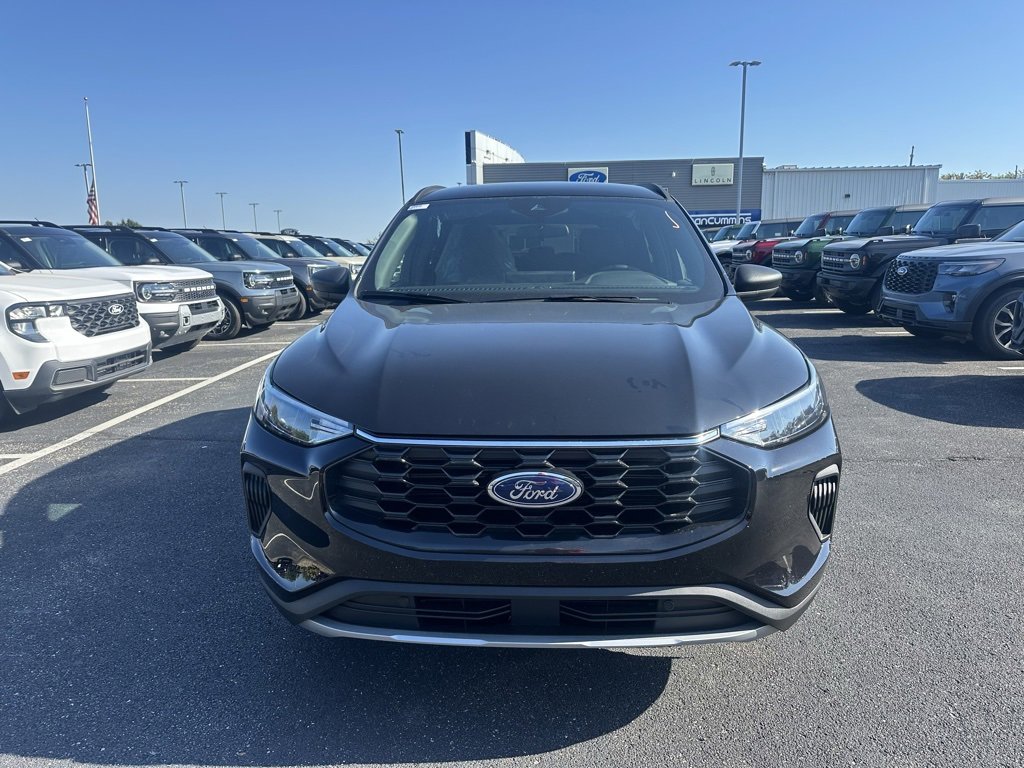 New 2026 Ford Escape ST-Line image 2