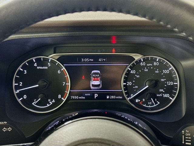 Used 2023 Nissan Rogue SV w/ SV Premium B Package image 5