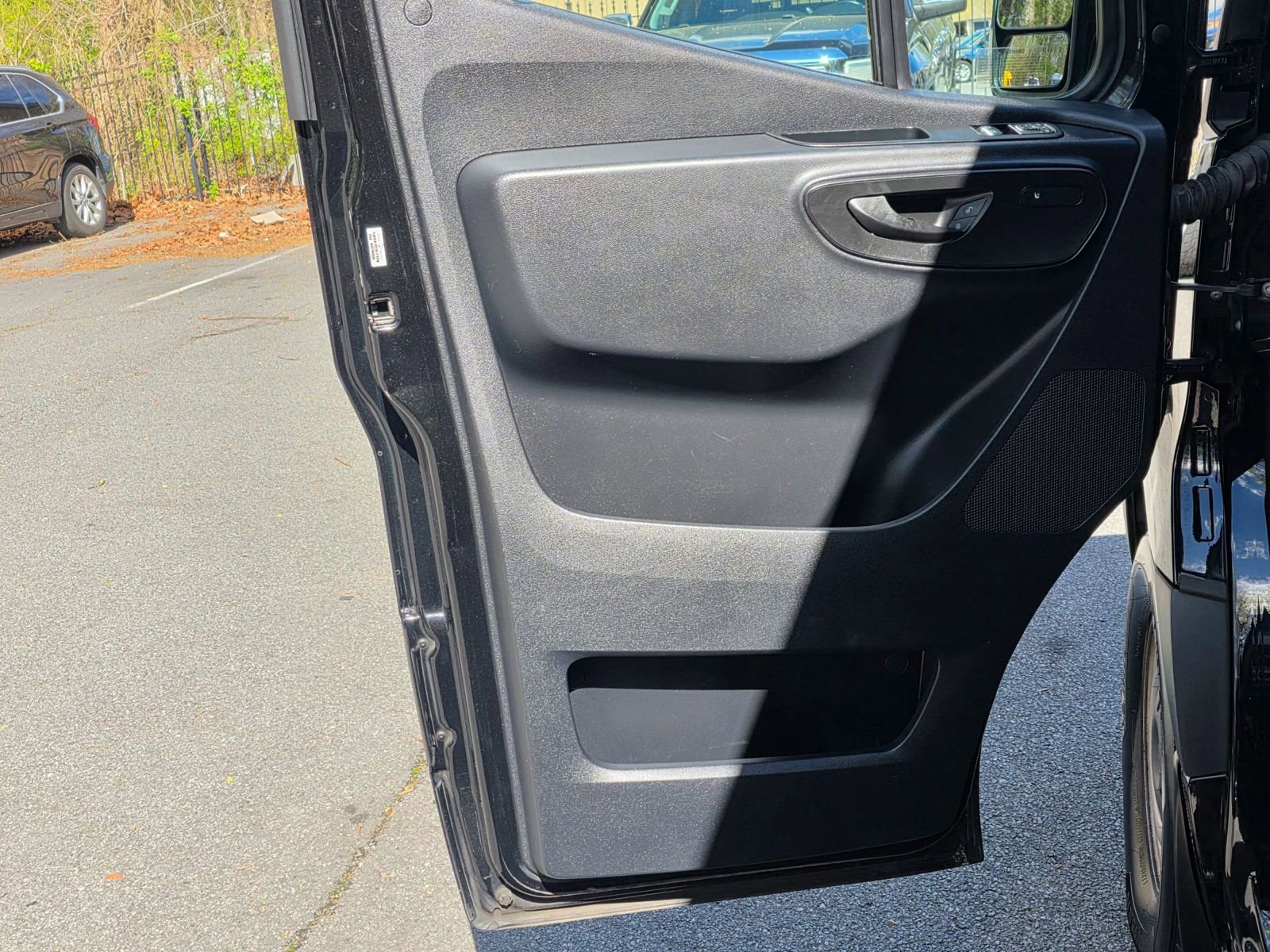 Used 2019 Mercedes-Benz Sprinter 2500 image 23