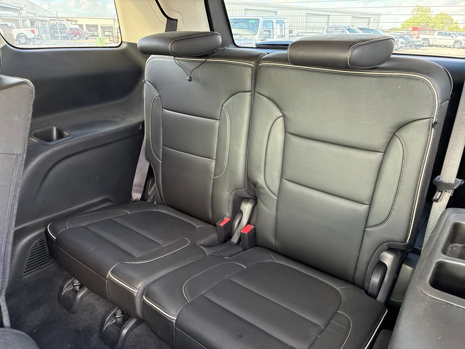 Used 2023 GMC Acadia Denali FWD image 10