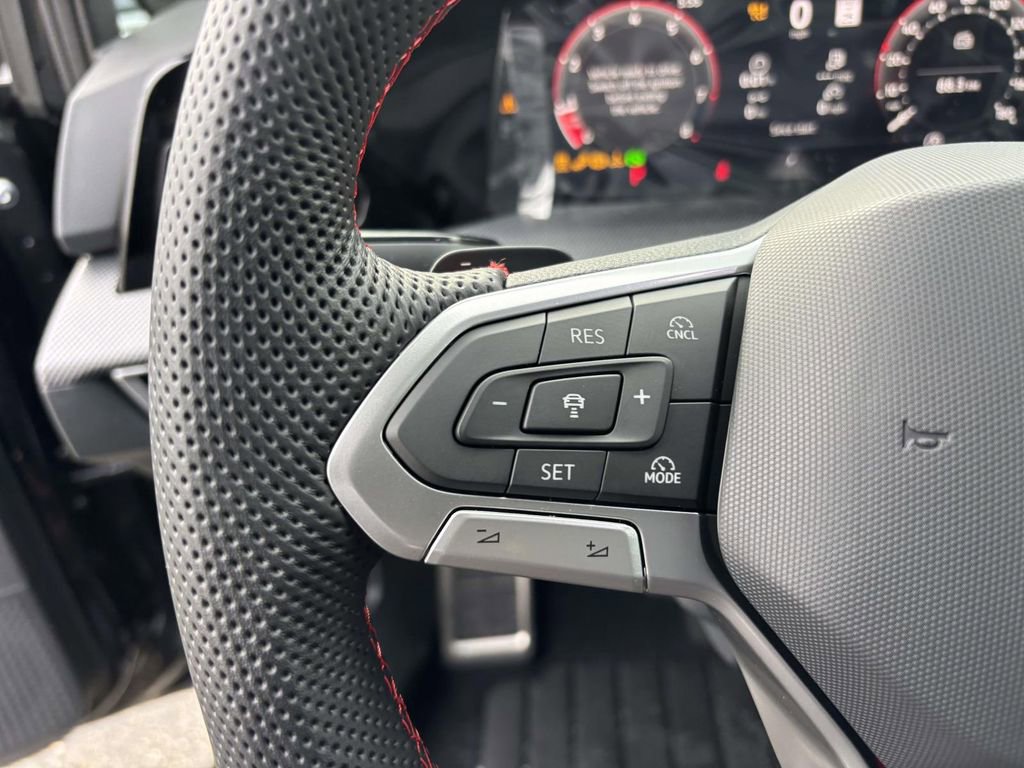 New 2026 Volkswagen GTI SE image 17