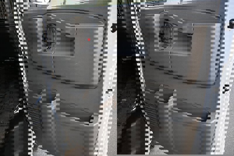 Used 2017 Chevrolet Express 3500 LT w/ LT Preferred Equipment Group image 28