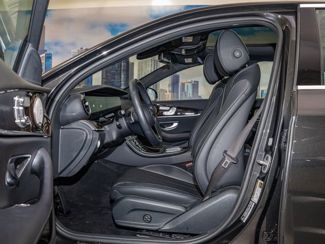 Certified 2022 Mercedes-Benz E 350 4MATIC Sedan image 20