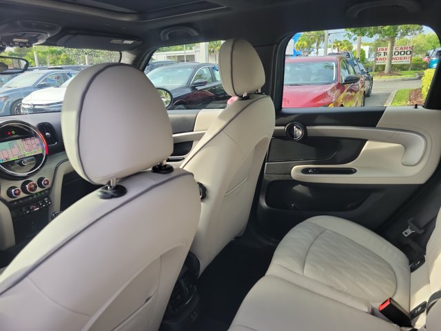 Used 2024 MINI Cooper Countryman S w/ Signature Upholstery Package FWD image 13