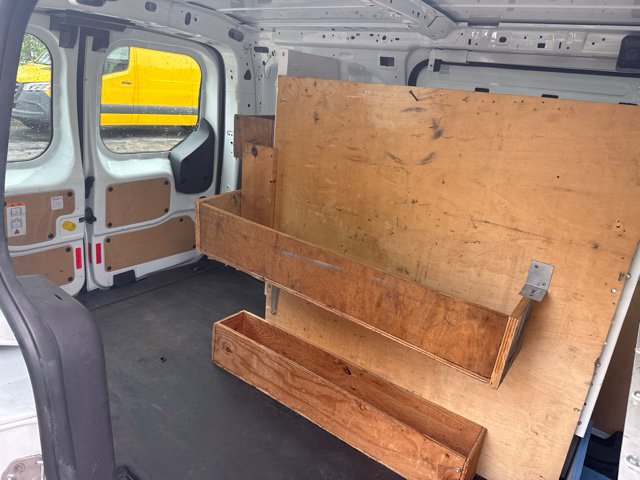 Used 2018 Ford Transit Connect XL FWD image 16