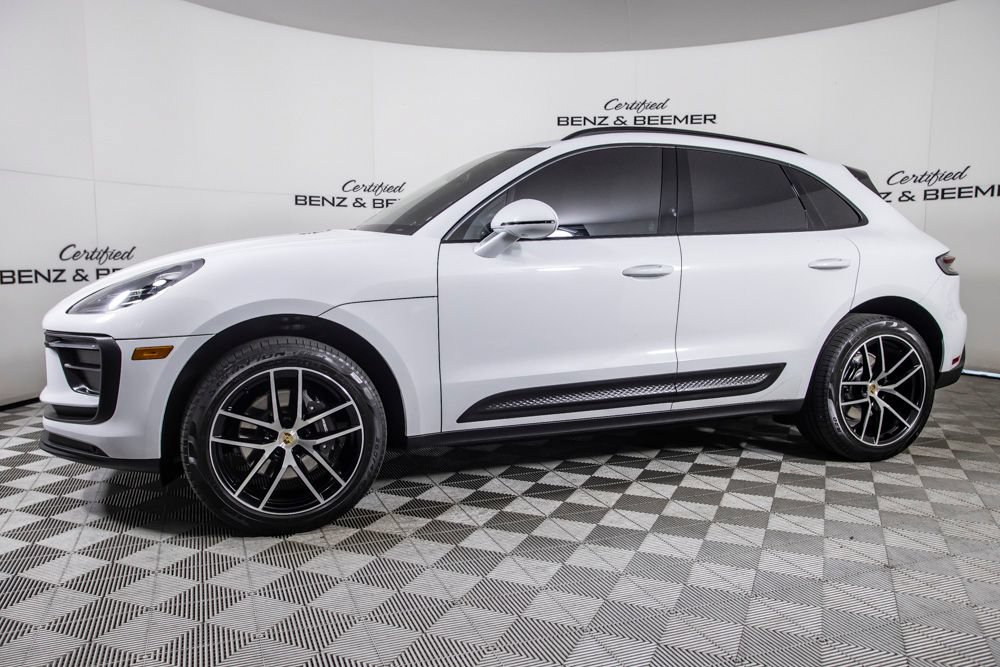 Used 2024 Porsche Macan w/ Premium Plus Package AWD/4WD image 7