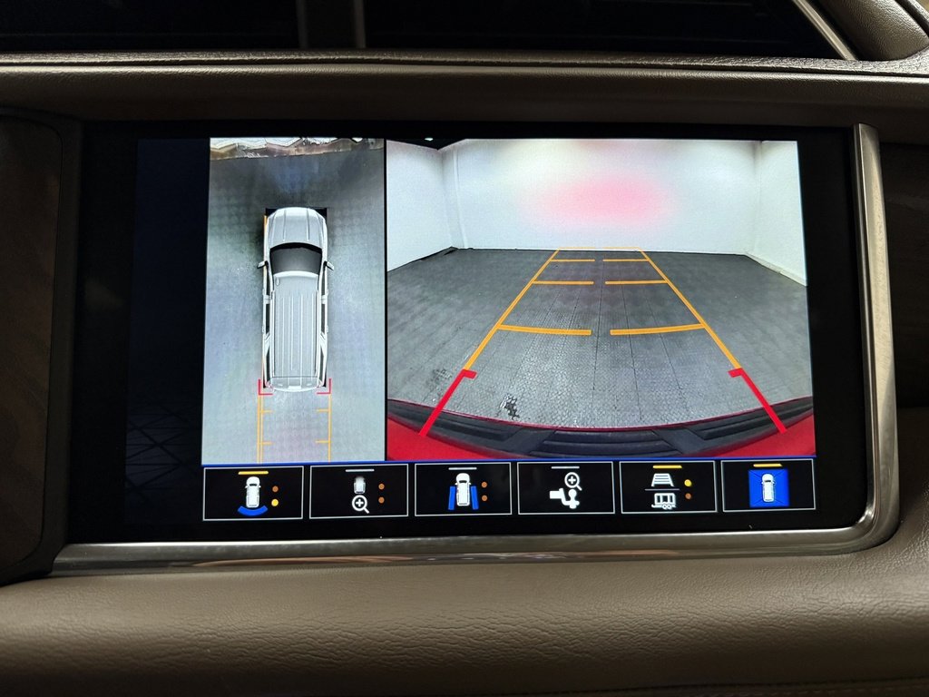 Used 2022 GMC Yukon Denali w/ Max Trailering Package image 32