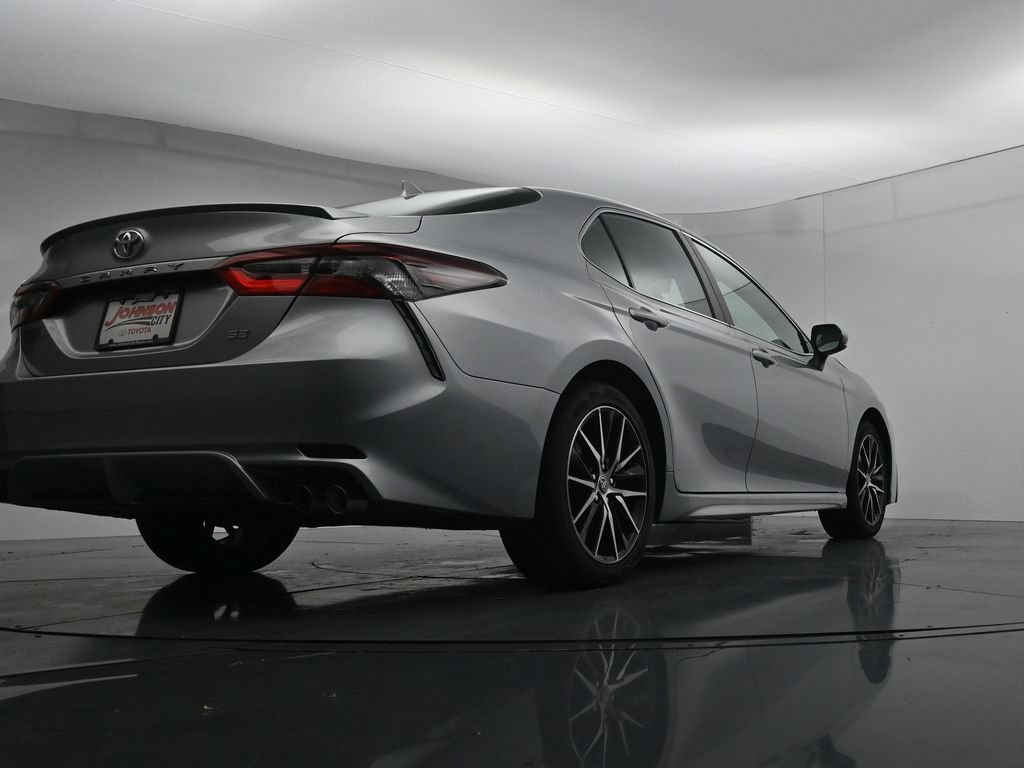 Used 2024 Toyota Camry SE FWD image 37