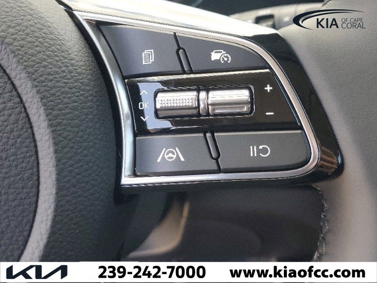 New 2026 Kia Seltos S FWD image 21
