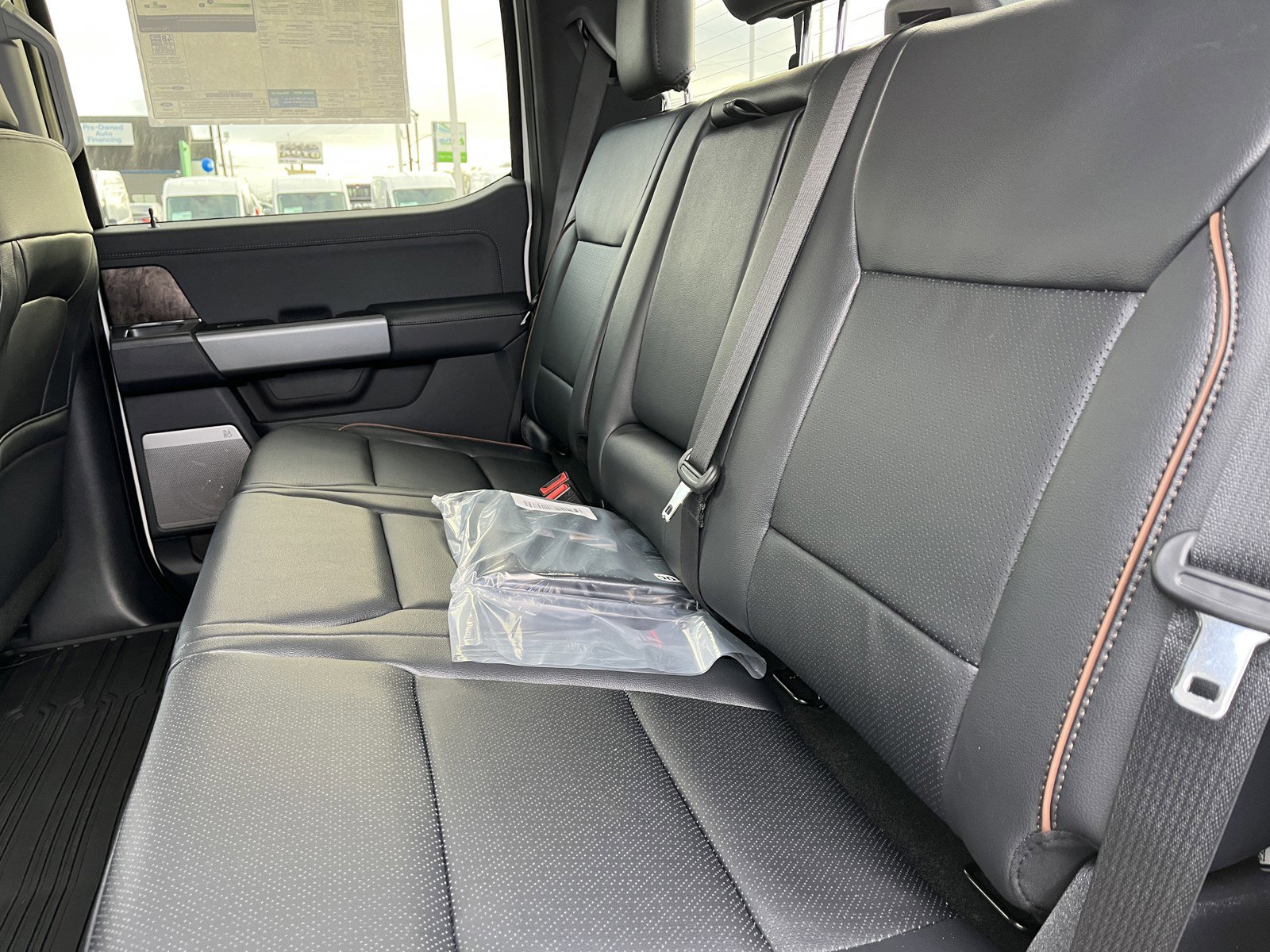 New 2026 Ford F350 Lariat w/ Black Appearance Package image 17