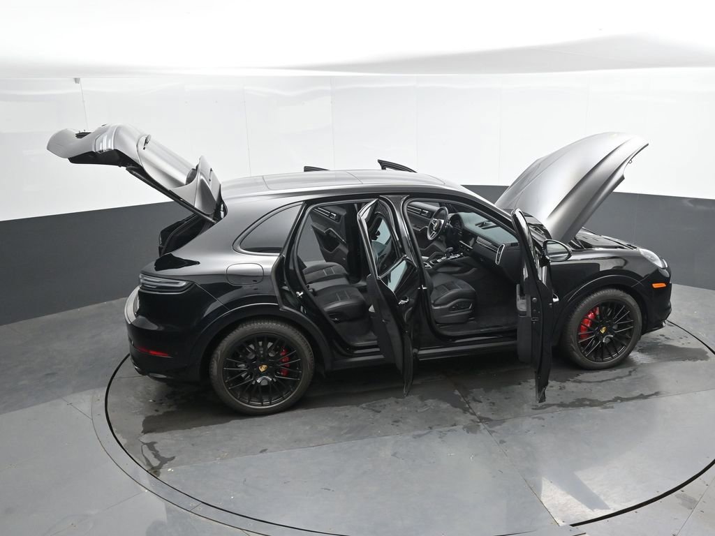 Used 2023 Porsche Cayenne GTS AWD/4WD image 54