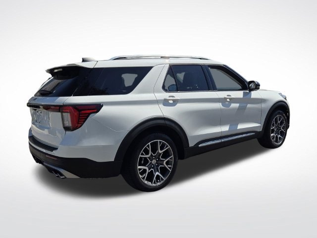Used 2025 Ford Explorer Platinum w/ Ultimate Package RWD image 9