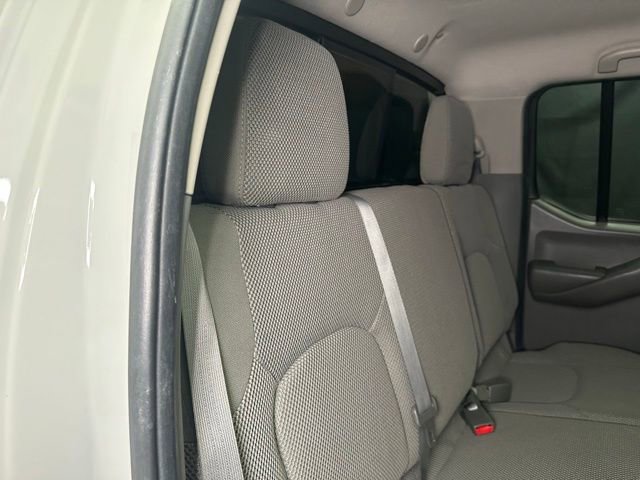 Used 2017 Nissan Frontier SV AWD/4WD image 19