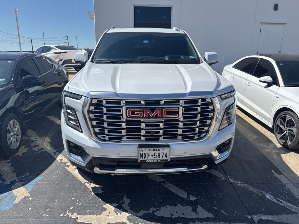 Used 2026 GMC Yukon Denali w/ Sun & Power Step Package image 6