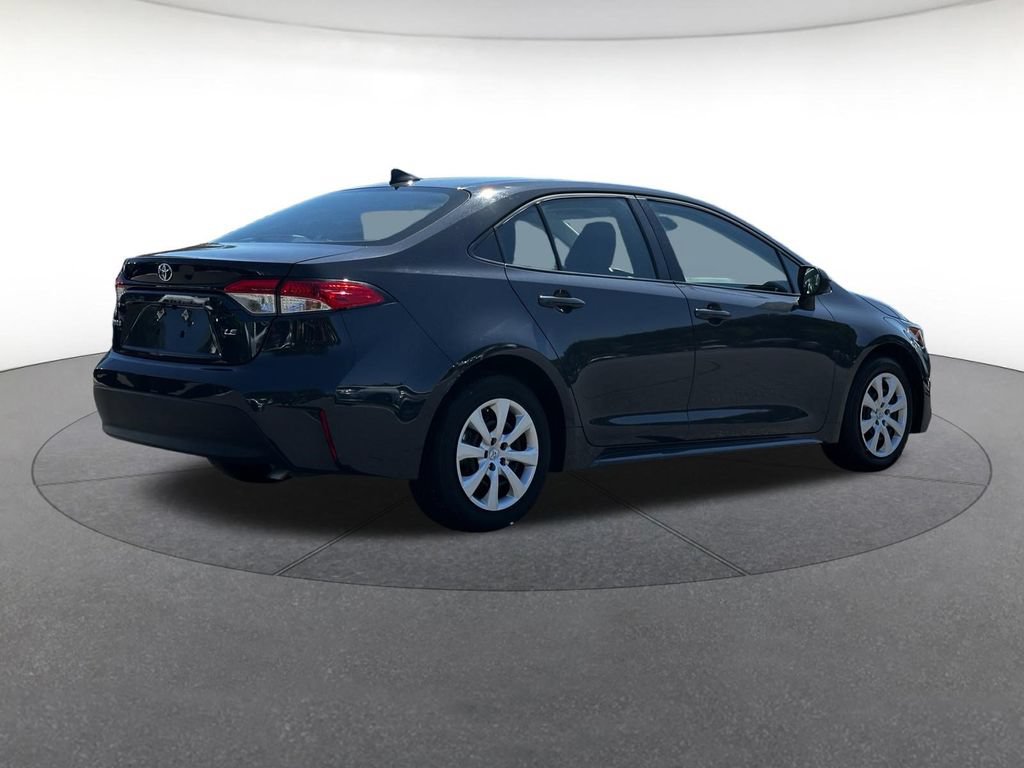 Used 2024 Toyota Corolla LE FWD image 6
