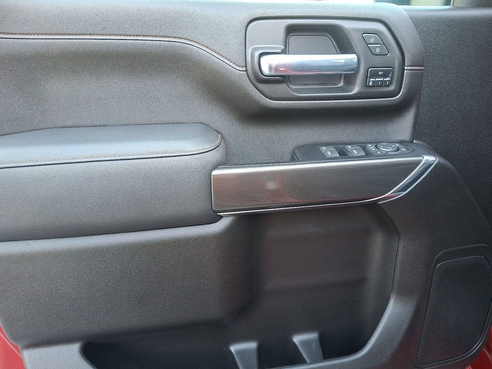 Used 2023 GMC Sierra 2500 AT4 w/ Gooseneck/5TH Wheel Package image 12