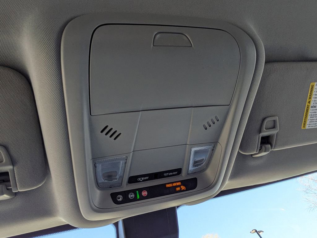 Used 2024 Chevrolet Equinox LT FWD image 20