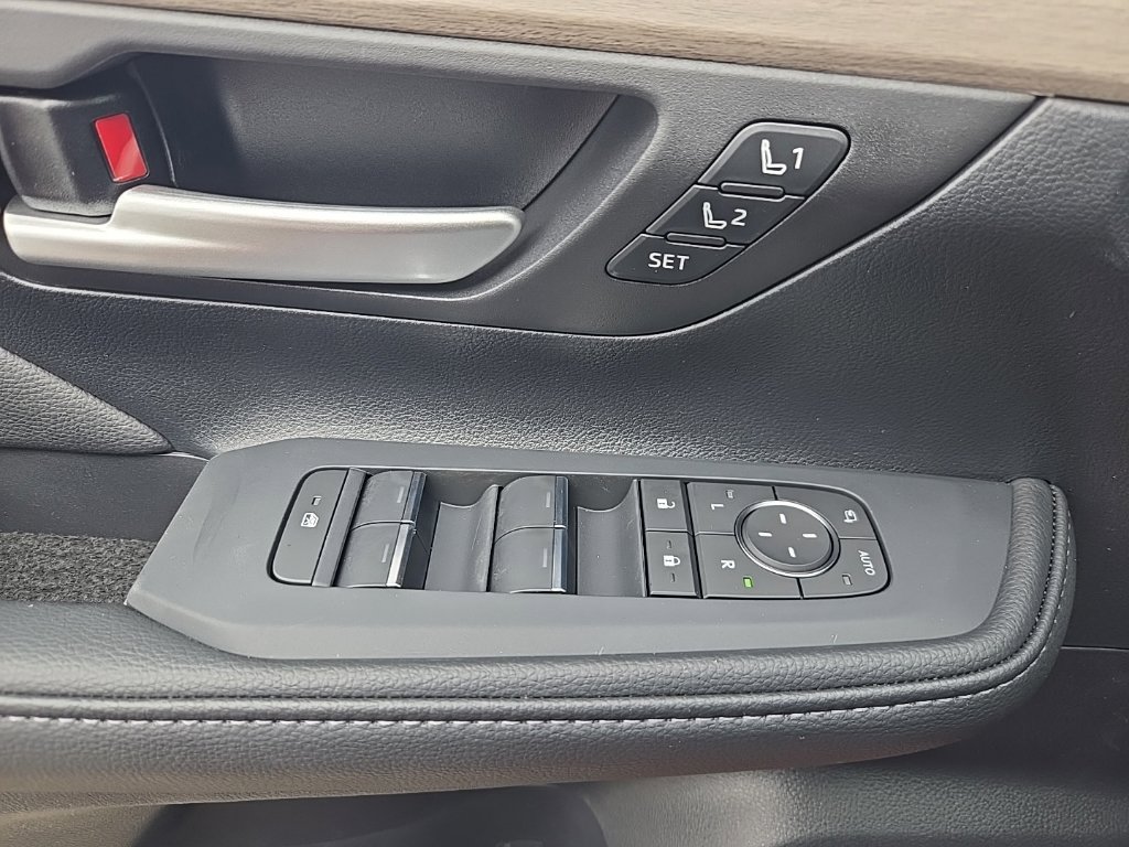 New 2026 Toyota Grand Highlander AWD image 18