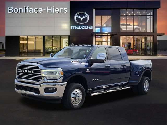 Used 2024 RAM 3500 Laramie AWD/4WD image 2