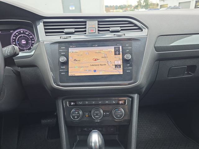 Used 2019 Volkswagen Tiguan SEL Premium image 24