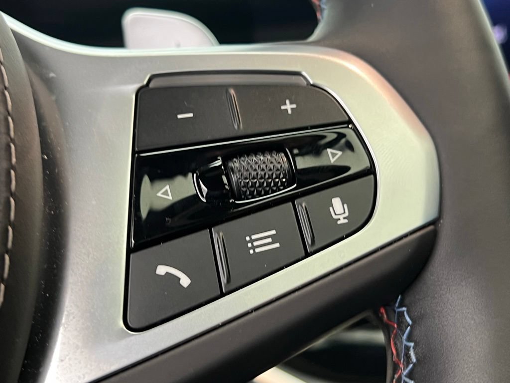 Certified 2026 BMW X7 M60i AWD/4WD image 18