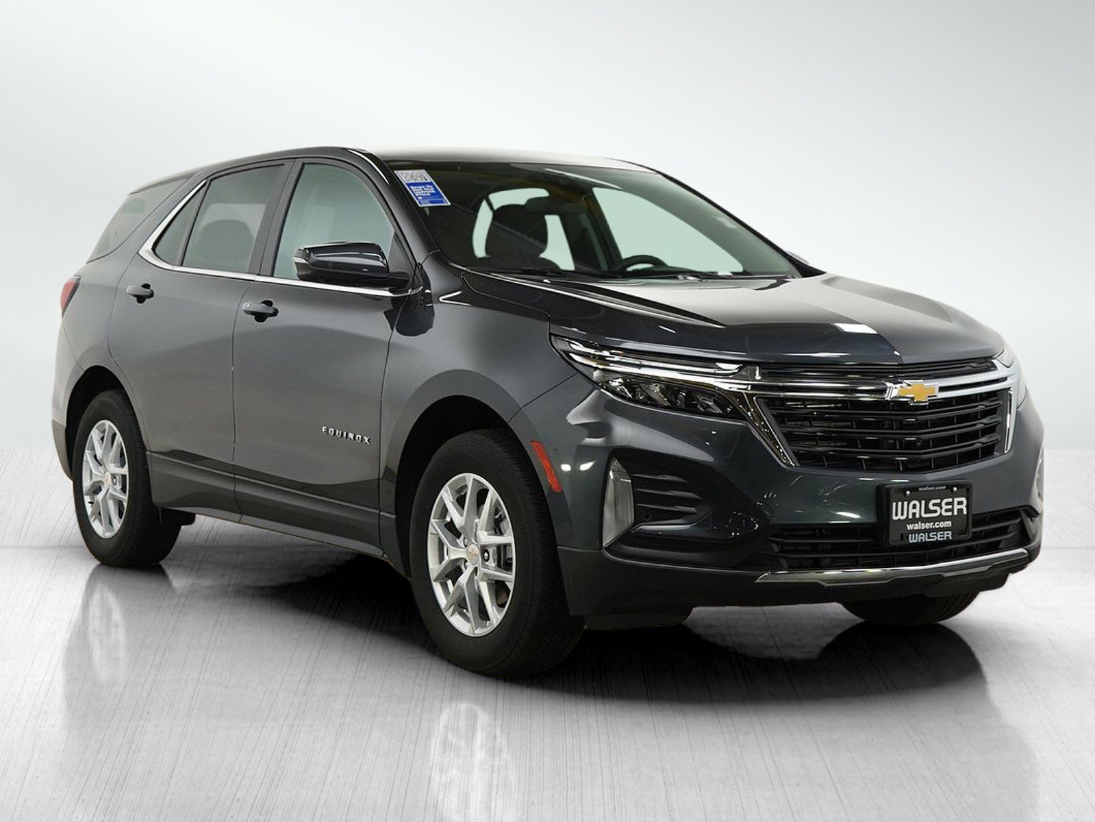 Used 2023 Chevrolet Equinox LT AWD/4WD image 7
