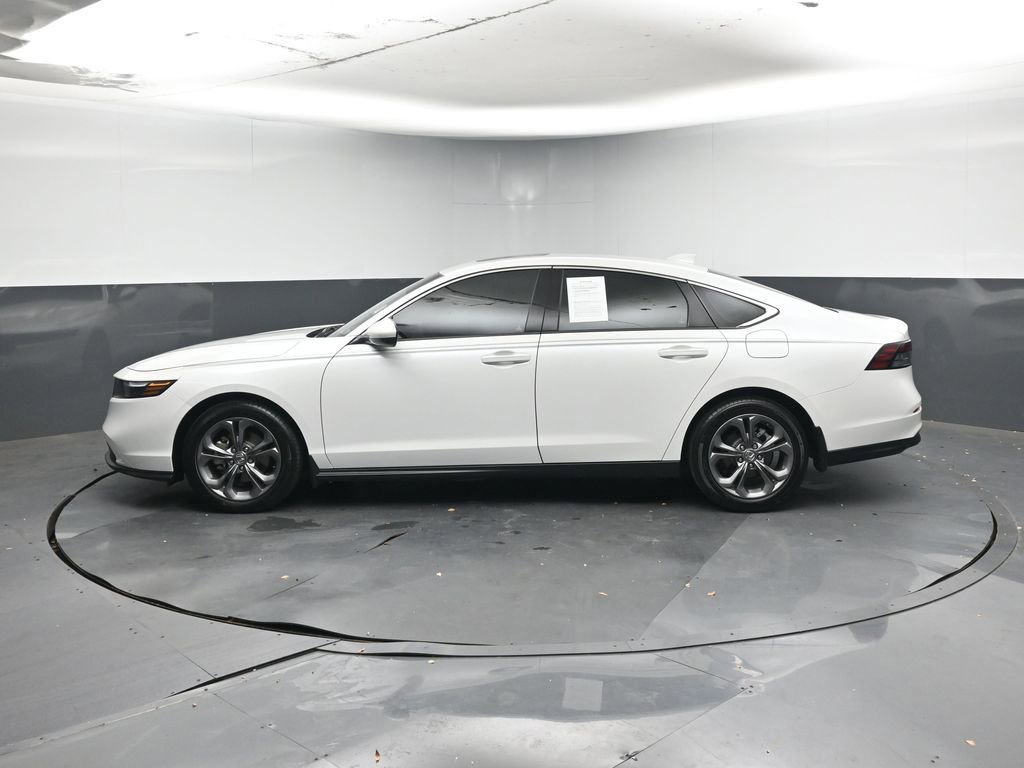Used 2023 Honda Accord EX image 2