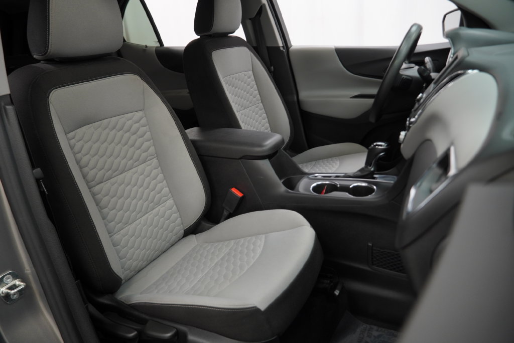 Used 2018 Chevrolet Equinox LT FWD image 37