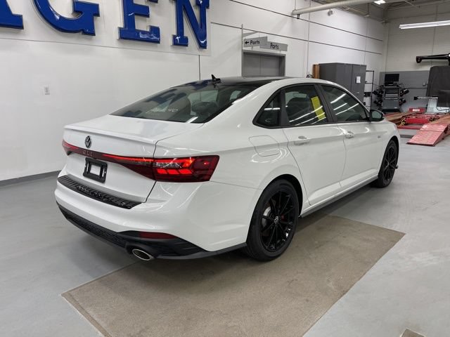 New 2026 Volkswagen Jetta GLI Autobahn FWD image 4
