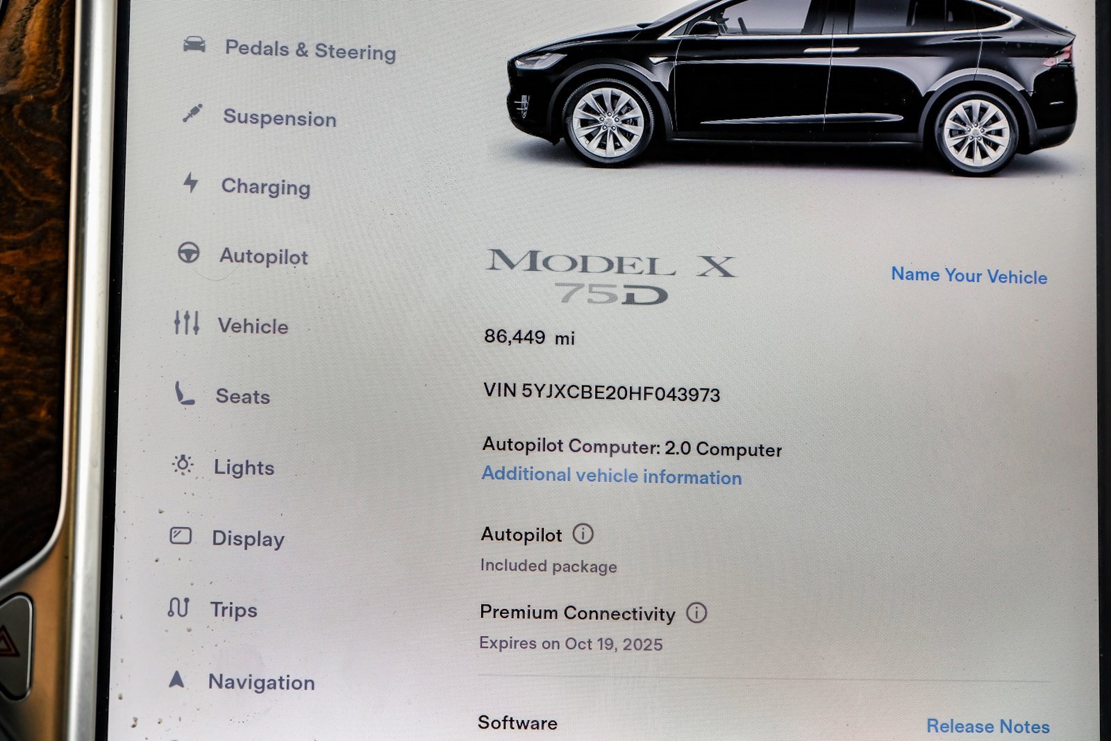 Used 2017 Tesla Model X 75D image 22