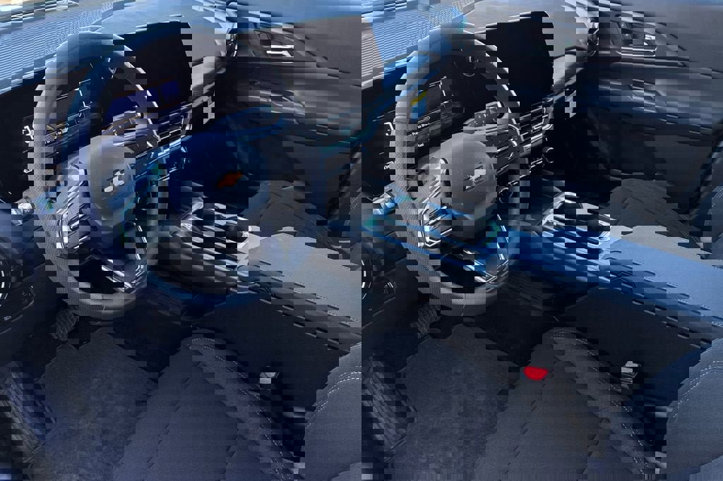 New 2026 Chevrolet Equinox EV LT w/ LPO, Blackout Package image 10